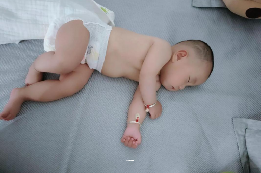 永春宝宝积食发烧怎么处理